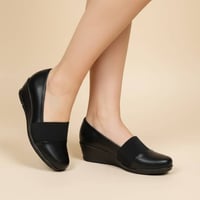 جزم • مقاسات ٣٦-٤٠ • كمية محدودة