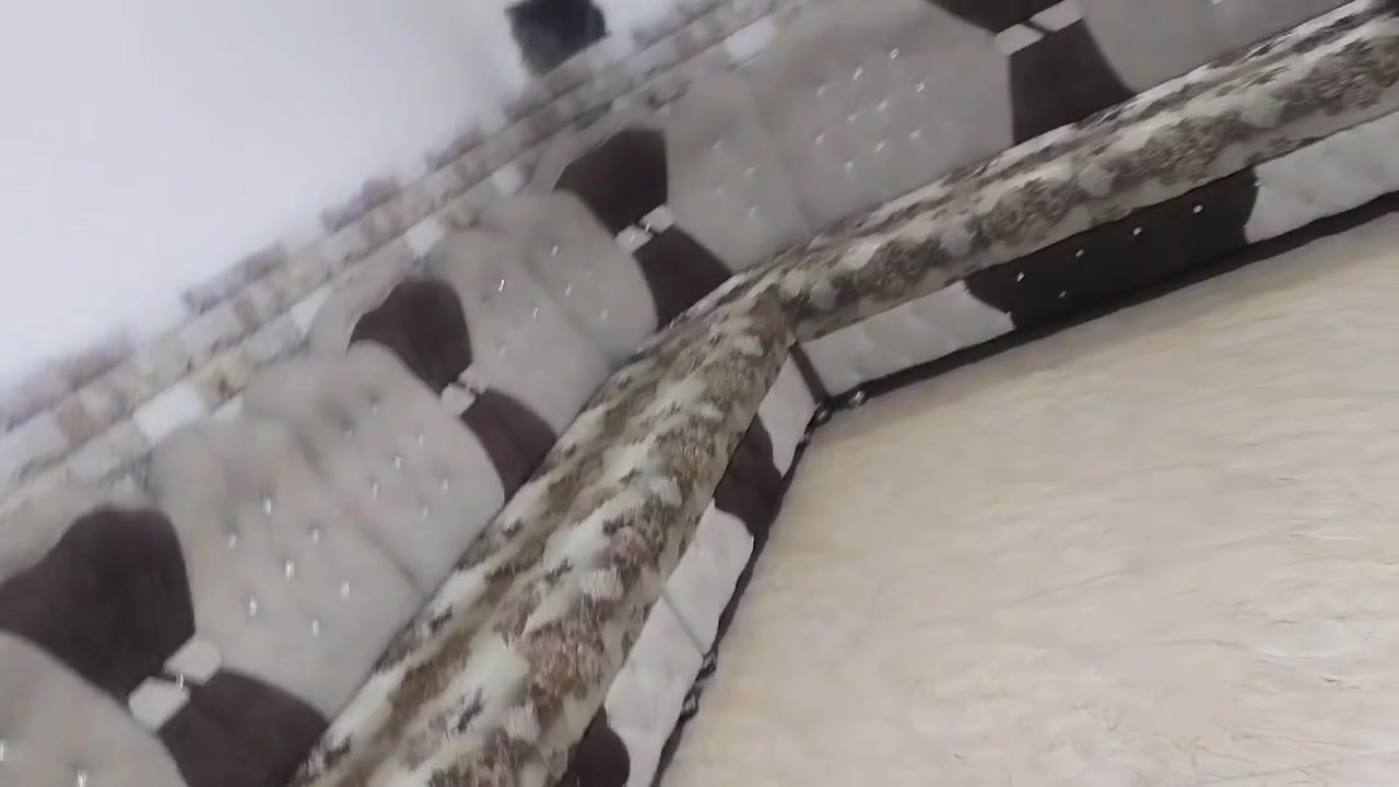 ديوان خشب عراقي ثقيل 9امتار سعرو 400وبي مجال عنوان حي الوحده


**إذا كنت صاحب هذا الإعلان وتريد حذفه لأي سبب، رجاءا أرسل رسالة إلى الدعم الفني**