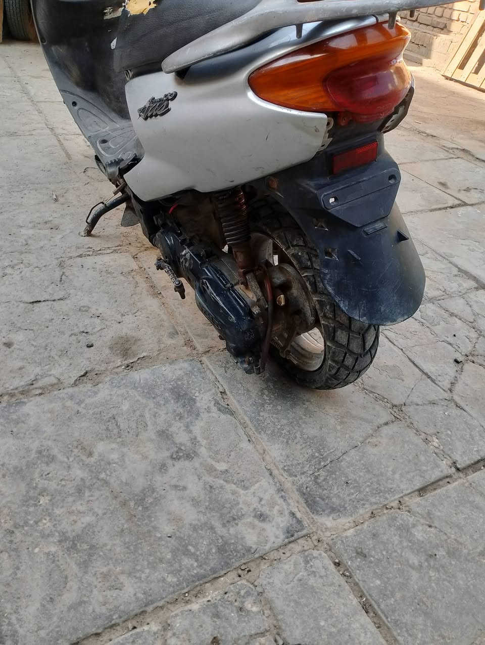 دراجه للبيع عوزها ترتيبات شغاله هندر واحد نهضه او معدل سعر ١٥٠او بيها مجال مكان ناصريه مركز حي اور


**إذا كنت صاحب هذا الإعلان وتريد حذفه لأي سبب، رجاءا أرسل رسالة إلى الدعم الفني**