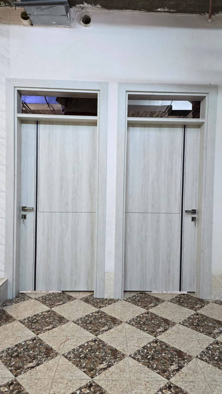 أنتباه…⚠️أنتباه ⚠️تحطيم 
ابواب  تركي 🚪
ضد الماء🌊  
وضد الخدوش
عازل للصوت🔉 
  والغبار🌪

متوفر ..مُديلات وألوان و قياسات خاصة.
يوجد ابواب 🚪دخليه استندار (210x100)  تركي  
ويوجد ابواب منشئ صيني داخلية حشوه خشب بل كامل 
قياسه  100x240 
سارع بل الحجز 
للاستفسار اكثر الاتصال  الارقام التال
***********
