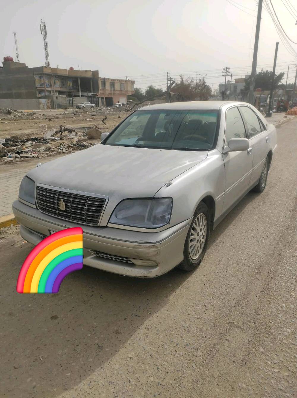 عندي سيارة جنون كصة جنطة جديده سعر٣٨ 
***********