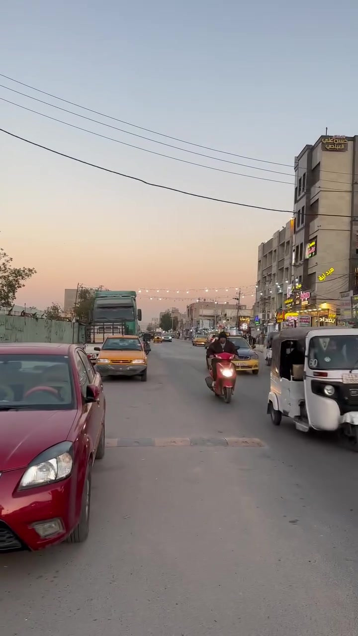 سلام عليكم
نصف قاعة للايجار 

العنوان شارع المسبح مقابل مدرسه الدعاء الاهلية 

(علماً أن البنايه مزودة بمصعد)

للاستفسار 

0770 394 8300
