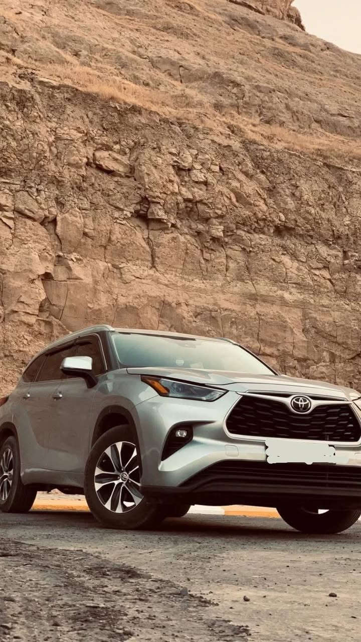 سلام عليكم
تويوتا هاي لندر بانزين

موديل٢٠٢٢ 

رقم الشاصي : 5TDJZRFH8JS873165

فول مواصفات : XLE

محرك ( 6 ) سلندر 

 

مواصفات : XLE  

بصمة 

بصمة ابواب 

كشنات جلد 

كشنات منفصل 

كشنات كهربائي 

تشغيل عن بعد 

كشنات تدفئة 

فتحة 

بريك كهربائي 

اوتو هولد 

اطفاء عند وقوف 

وضعيات قيادة درايف مود سبورت  نورمال  ايكو 

فور ويل مع وضعيات 

مانع انزلاق 

نزول منحدرات 

Snow ثلج 

ستائر خلفية وجانبيه

صندوك كهربائي 

بلاجيكتور كشافات 

رادار نقطة عمياء 

رادار خروج عن المسار 

رادار مانع تصادم امامي 

لايت زينون 

7 راكب 

ايشاير مري   .

كركوك سعر السياره 31000 $ ومن الله التوفيق 

الاتصال على. رقم 

***********
