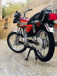 دراجه لبيع نضافه فول كله علا وضع البلادي ب650وبيها مجال بسيط 077523863...