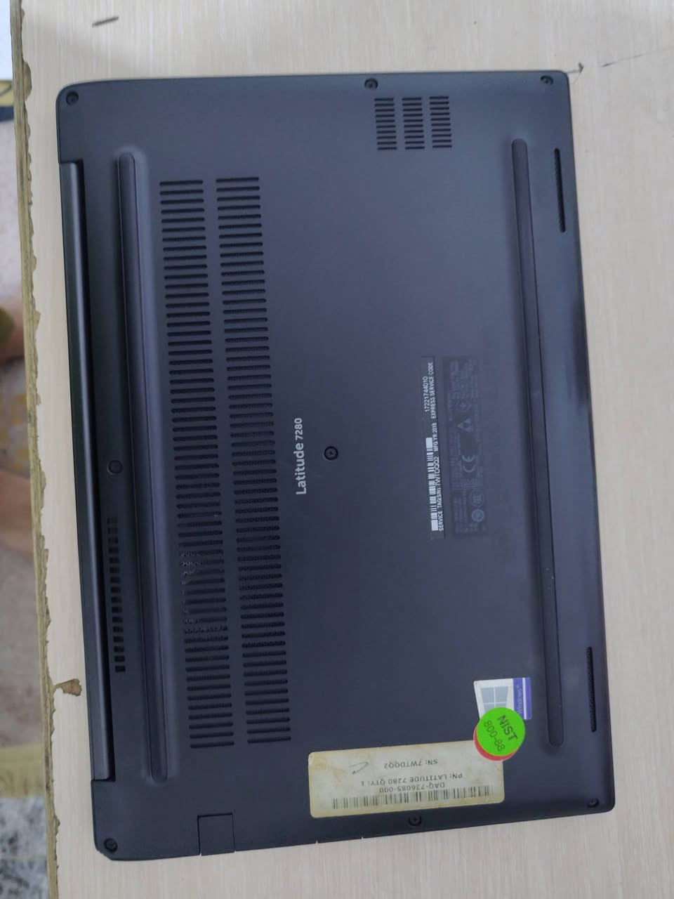 لابتوب Dell وسعر مناسب كلش
cori5 gel6 جيل سادس 
رام 8. DDR4 ‼️
هارد 256 ssd
كيبور عربي نكليزي + ضوئي RGP
كارت شاشه انتل متصل شي حجم    4G
منفذ سيمكارت و رام 
بطاريه موجوه بل صور تنطي من 6 لل8 ساعات 
حجم شاشه مميز 13 سوبر سلم التنقل و الشغل القوي وورد اكسل فتوشوب منصب بيه 
لابتوب نضافه شوفت العين 98/100
وسعر 140 قفل جماعه العمله رجاء ما بيه مجال 
مكاني بغداد توصيل موجود و مازنجر ما متواجد فقط وتساب أو تصال 
رقم ***********
