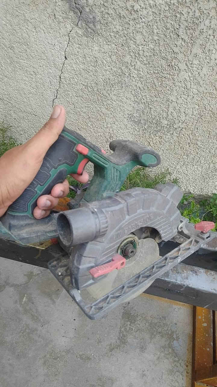 سلام عليكم للبيع قيم وخذ
@الجميع***********

