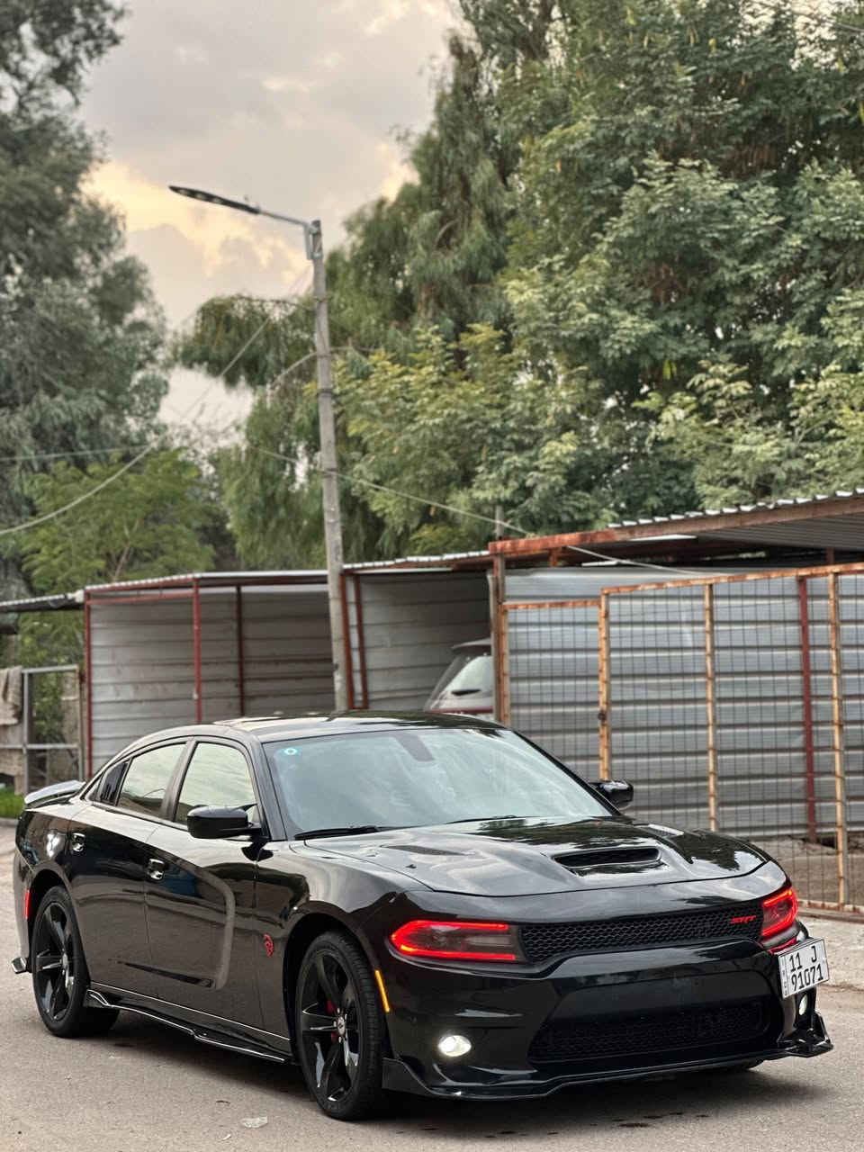 جارجر 2020 SXT تو ويل
رقم بغداد تحويل مباشر
ماشيه 114 الف حقيقي 
حادث جاملغ وبنيد و جاملغ خلفي فقط  و بارد بين البابتين عله گد شبر 
السياره گير مكينه كفاله عامه ممفتوحات 
شادله منضومه غاز + ادامه كامله انسه صرف 
مواصفات 
شاشه كامره 
تحكمات 
حساسات خلفيه 
تحديث بنيد و دعاميات SRT
بچم زنون + لد متغير الالون 
السياره جاهزه مز كلشي دينار متذب عليه 
السعر 180 $ وبيه مجال 
الهاتف *********** 
الهاتف *********** 
العنوان : بغداد

