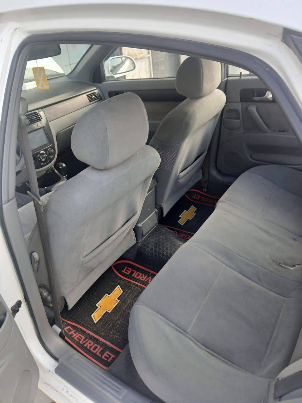 اوبترا موديل 2012 السياره جاهزه مكينة وكير تبريد السعر 65 وبيه مجال قليل الموقع أبي الخصيب حمدان رقم النقال *********** بيه وتساب البصرة, العراق
