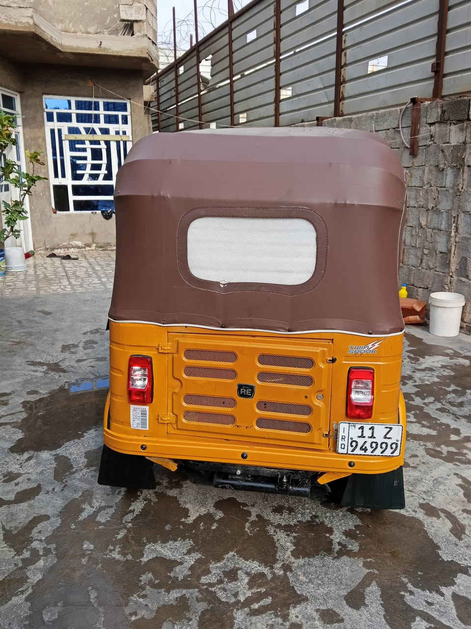 سلام عليكم شباب تكتك بل بيع مديل 20 مكاني بغداد كماليه رقم هاتف ***********/
***********
