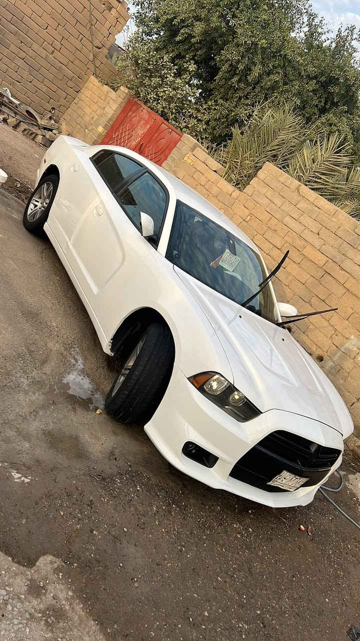 يالله سلام عليكم جارجر 2012 رقم بغداد
مكينه 3600كير ماوس كشن جلد ويل خليجي 18
حادثها جاملغ خلفي طخه بصيطه وبيبان ثنين تبديل اصلي بدون صبغ
مكينه وكير وحداده وأكسل خير من الله  سنويه 28 تنتهي
بجم كبس لافتح ولا أرباك ولا شاصي ولا الغد 
السعر 145 وبيها مجال لشراي 
مكاني بصره القرنه 
***********
