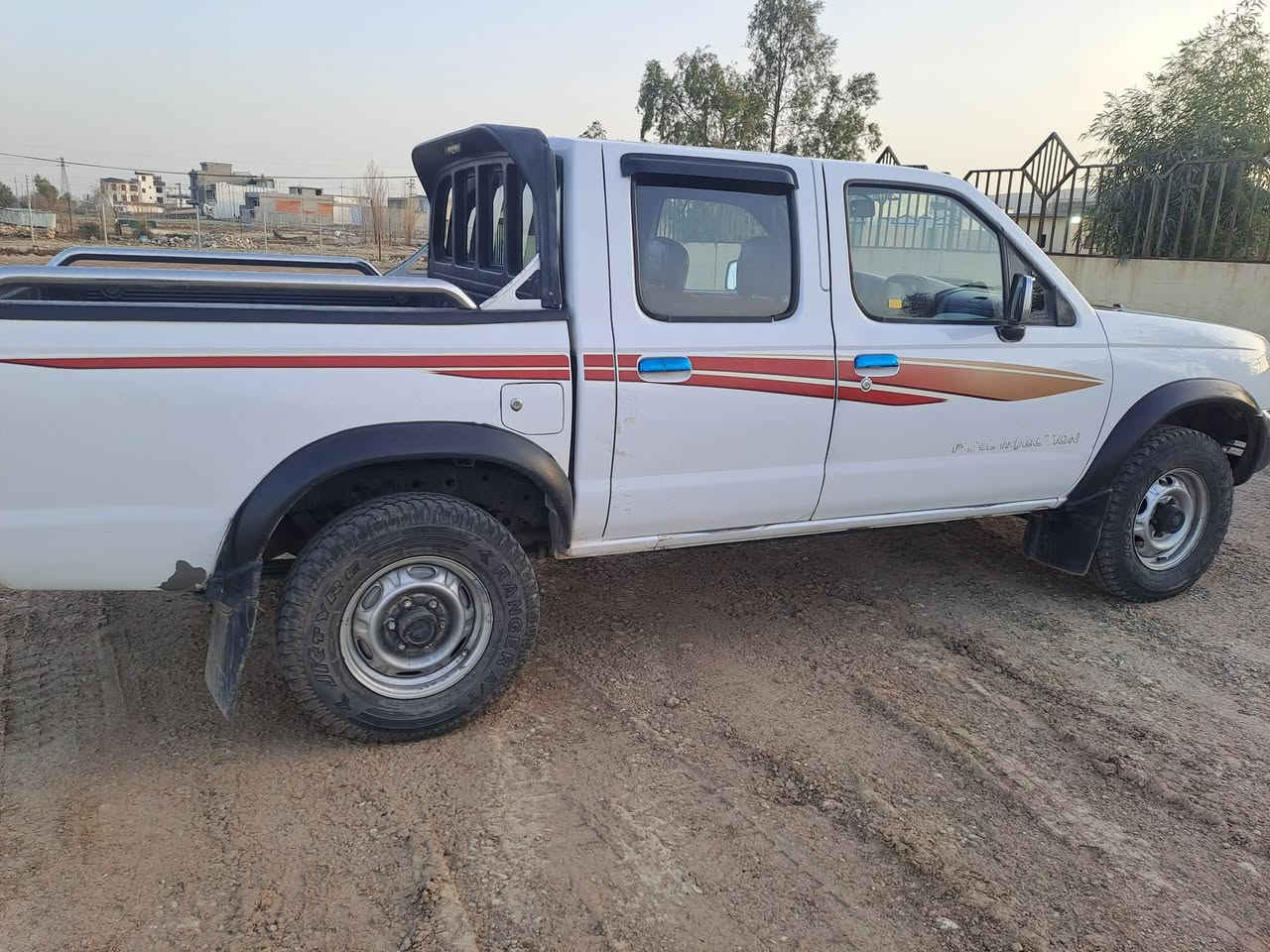 نیسان ٢٠٠٥ رەقەم ھەولێر بەشەرت تحویل غرامە  دەفتەری بەنزینی ھەیە دوو پەلا بۆیاخی ھەیە بی ناوگرتن گێرومەکینە ئاکسل شانسی تەبریت ساردو گەرم بەشەرت نرخ ١١٦وەرەقە
***********
***********
ناونیشان  چەمچەمال
