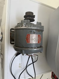 ماطور انكليزي بهذا الشكل كاتم وعبلاد الي يخدمه يخابر 07700560159