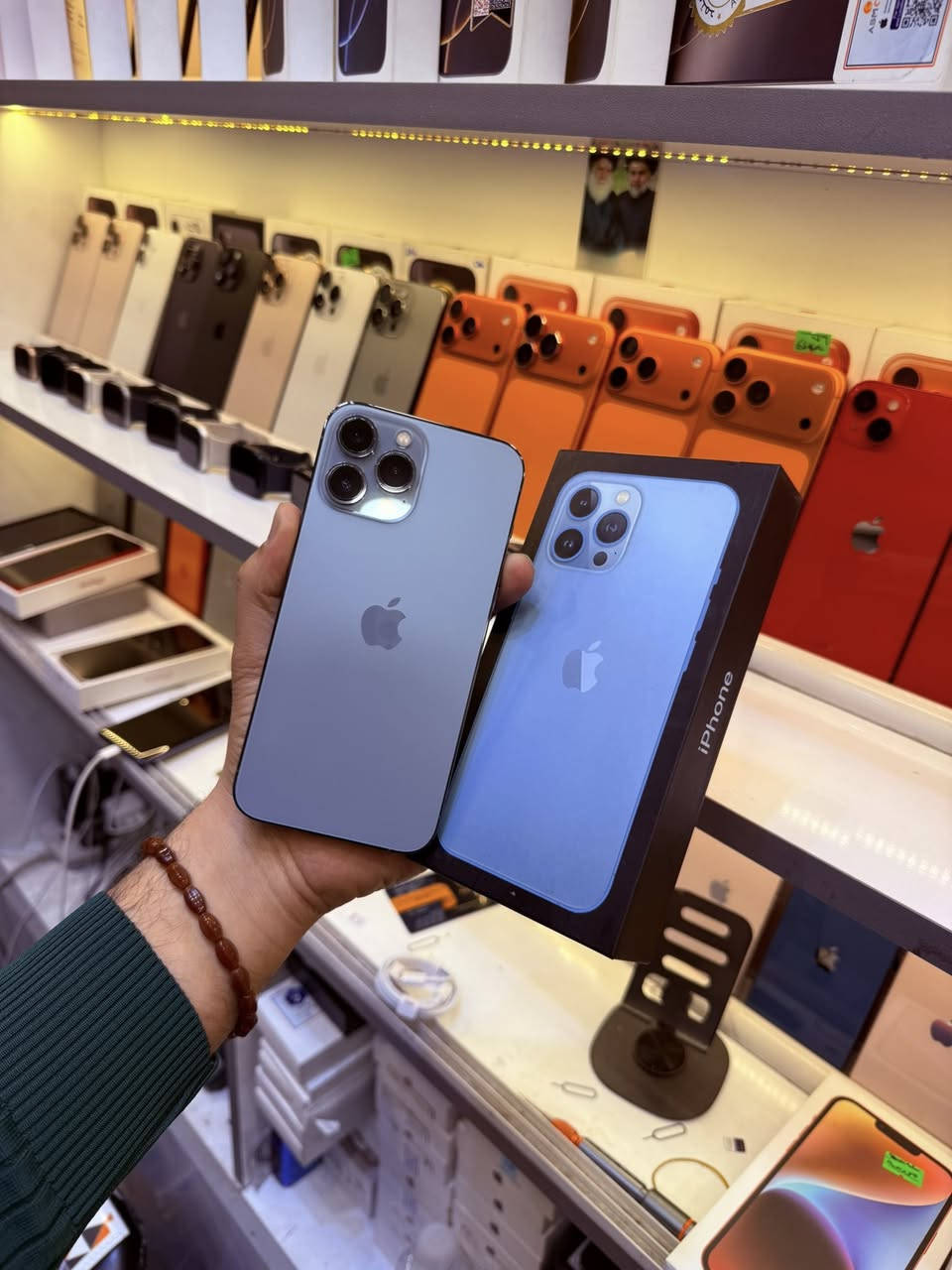 ايفون 13 برو ماكس ذاكرتة 256 بطارية 🔋 95‎%‎
نظيف جهاز بلادي للبيع او مراوس مكاني النجف 
استفسار اكثر اتصال او واتساب 
***********
عندك جهاز للبيع دزة خاص او مراوس هم دزة
