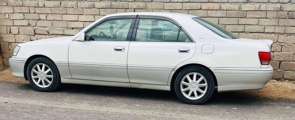 ملكه 2001 (كـصه قماره )جاهزه من كلشي ماناقصها برغي مكانها البصره المدينه 60وبيها مجال للاستفسار فقط وات ساب ***********
