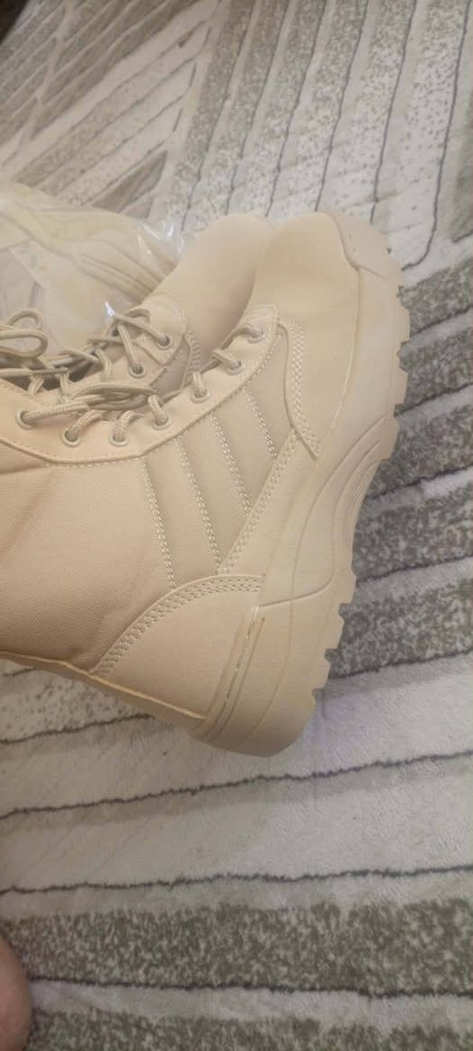 بسطال جديد يفيد اهل العمل الحجم 41 و43 السعر 15 الف الواحد


**إذا كنت صاحب هذا الإعلان وتريد حذفه لأي سبب، رجاءا أرسل رسالة إلى الدعم الفني**