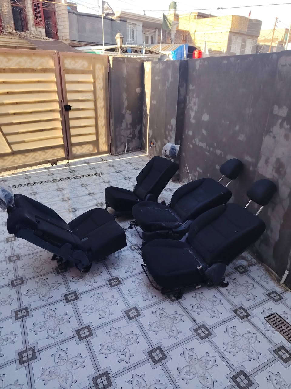 كشنات سورنتو يرهمن من موديل ١١لحد ١٥ نضاف قيم واخذ بل يرضى بي الله مكاني بابل مركز مدينة ***********
