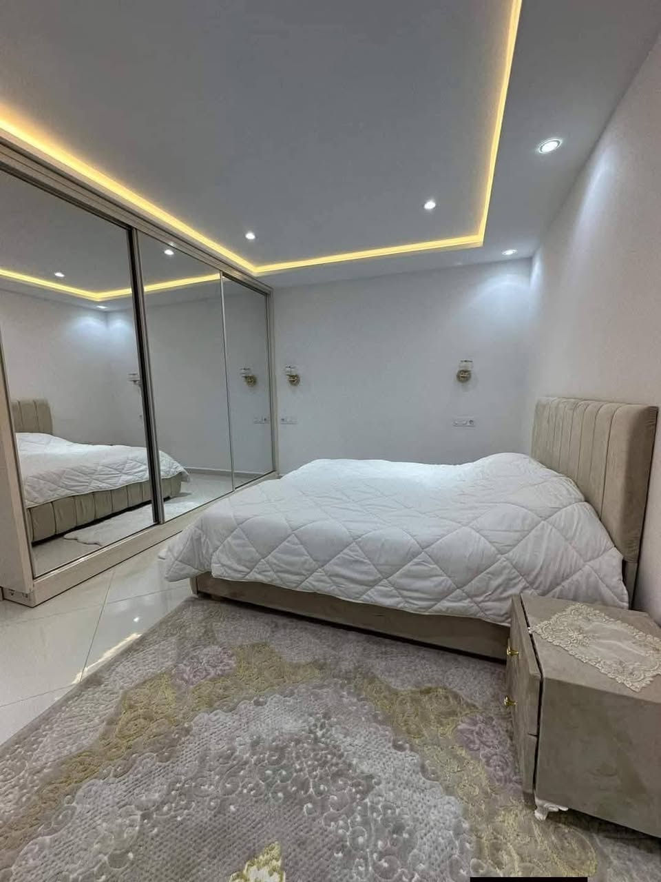 السلام عليكم
1_صباغين درجه اولى 
2_بديل الخشب
3_سحبات داخليه-خارجيه
4_الواحه زجاجيه
5_اليبوكسي
6_سقوف ثانويه
7_سبنت بورد-جبسن بورد
8_في دوائر الحكوميه -الاهليه-والمطاعم -والفنادق
وظمان في شغلنا
تواصل ع خاص مازنجر او واتساب
ع الارقام الهاتف
***********

 واتساب
بغداد فقط🇮🇶

