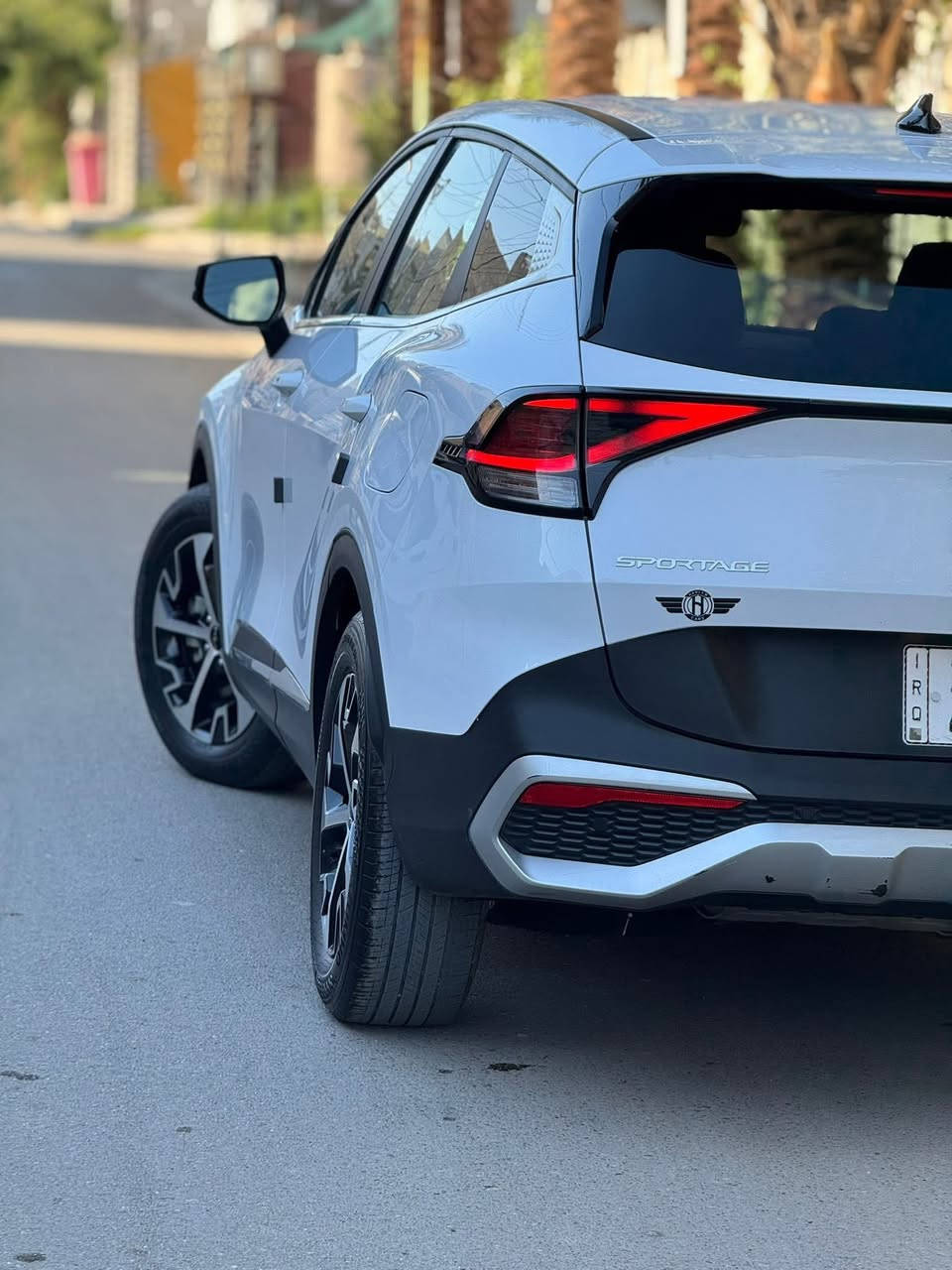 اسبورتج2024رقم بغداد محرك 2500 ضرره بنيد وجاملغ   فقط امبدالت وكاله مواصفات فول عده الفتحه سياره كلش نضيفه ‭0773 171 0345‬رقم الهاتف السعر 198وبيه مجال بصيط
