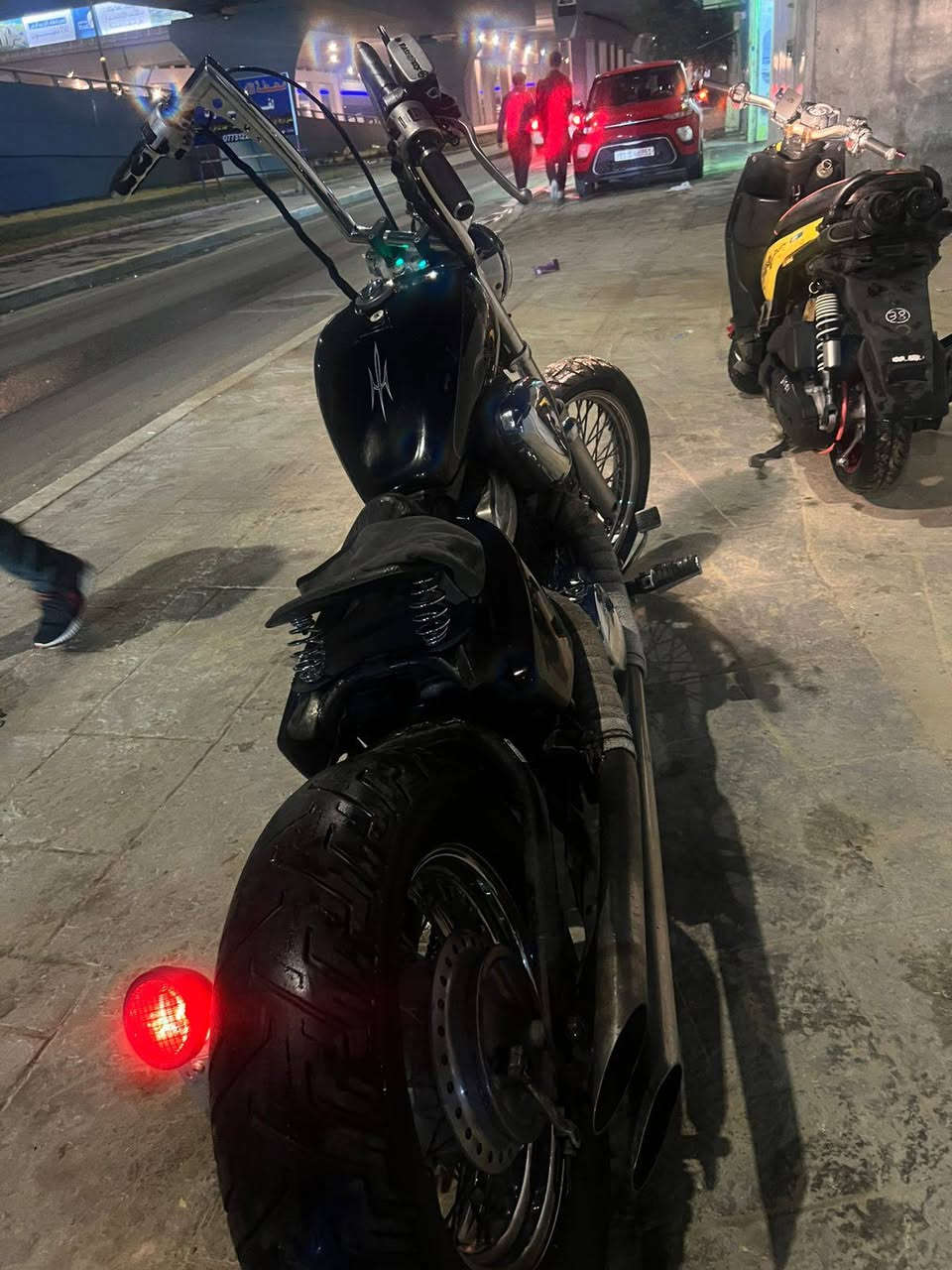 السلام عليكم شباب هوندا استد ببر 
دراجه خير من الله وعلى ايدي 
السعر واحد و200 مكاني بغداد الطوبچي 
ملاحضه الدراجه فقط مكاتبه
