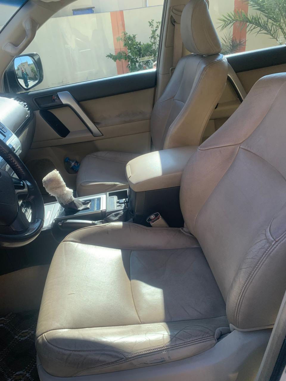 السلام عليكم
للبيع 

برادو 2018 رقم اربيل دولي شرط التحويل ماشيه 145 الف كير محرك شرط مكفوله من الدعاميه للدعاميه السعر 410 وبيها مجال 

للاستفسار الاتصال ع الرقم 

***********
