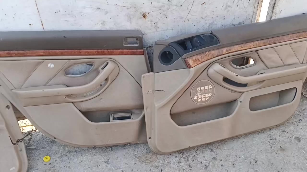 للبيع شرط بيهن حاويه بيهن مستعمل للبيع مكاني القاسم  بس فقط الي ناشرهن عندي الخاص مفتوح لي يفيدنه


**إذا كنت صاحب هذا الإعلان وتريد حذفه لأي سبب، رجاءا أرسل رسالة إلى الدعم الفني**