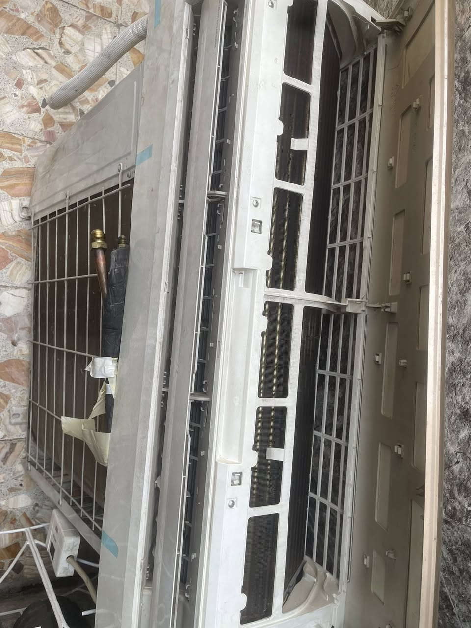 اسلام عليكم سبلت توسوت طنين مكفول من ليك وي مشكله مابي منقص شويه غاز بل فتح نقص شويه ريمود بواري قاعده كله كامل نضيف كلش راديتر ابو لفره مو عدل السعر ٣٥٠ بغداد الحريه***********. اي مشكله بل موطور او بي ليك ايرجع
