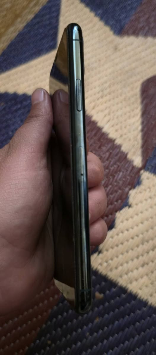 سلام عليكم
ايفون:11برو ماكس 
ذاكرة:256
بطارية:96لا معلاية ولا مبدلة 
جهاز نضيف كلشي ما بي لا مبدل ضهر 
ولا شاشة كارتونتة موجودة 
سعر:400وبي مجال حك الجية 
العنوان :بغداد مدينة الصدر 
رقمي: ***********
