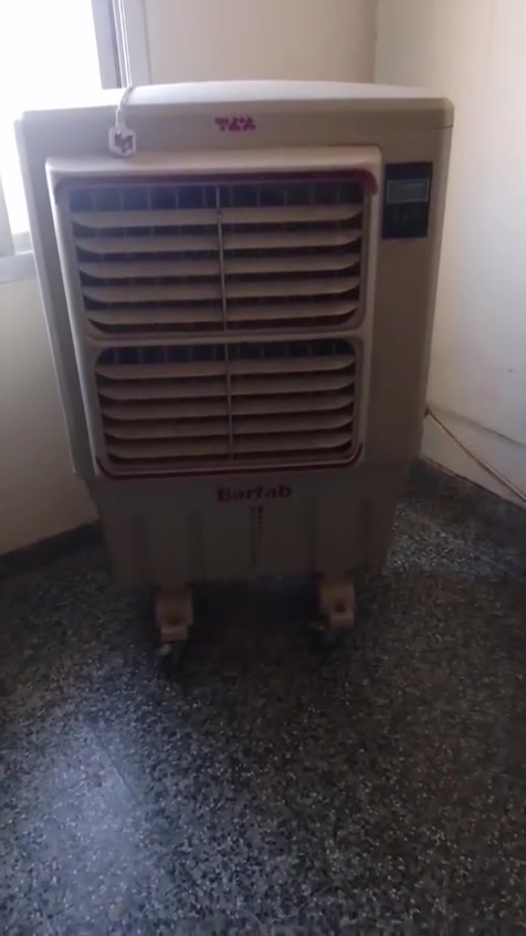مكلف بالنشر كنفيرة للبيع هذا رقم صاحبها ***********
