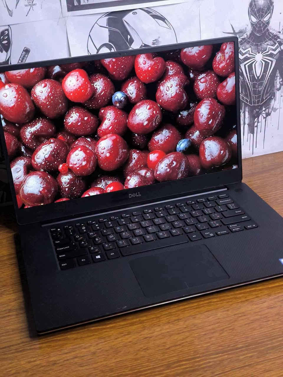 توفر حديثًا 🔥
لابتوب DELL PRECISION 5540

⚜️ المواصفات:
⚜️ المعالج: Core i7 — الجيل التاسع — فئة H
⚜️ الرام: 16 كيكا DDR4 — قابلة للتطوير
⚜️ الهارد: 512 كيكا SSD M.2 — قابل للتطوير
⚜️ كرت شاشة خارجي: NVIDIA Quadro T1000 — 4 كيكا
⚜️ كرت شاشة داخلي: Intel UHD Graphics (ذاكرة مشتركة تصل إلى 8 كيكا)
⚜️ حجم الشاشة: 15.6″ — دقّة FHD
⚜️ الكيبورد: ضوئي
🖤🖤🖤🖤🖤

🎁 الهدايا والملحقات:
• حقيبة لابتوب
• شاحن لابتوب
• ماوس
• ماوس باد
• تغليف احترافي (داخل كرتونة)

🛡️ الضمان والخدمات:
• فحص اللابتوب و مقارنة المواصفات و النضافة قبل الاستلام عند المندوب.
• ضمان أسبوع كامل بعد الاستلام.
• تنصيب ويندوز حسب الطلب مع جميع البرامج الأساسية و Office مثبتة.

🚚 التوصيل: التوصيل متوفر إلى جميع محافظات العراق

📞 للحجز أو الاستفسار (متوفر واتساب):
 – ***********

📌 موقّعنا: بغداد الامين الثانية

📦 العدد المتوفر: 3 أجهزة

💰 السعر: 600,000 دينار عراقي
نسخة 4K لمس بسعر 650,000
