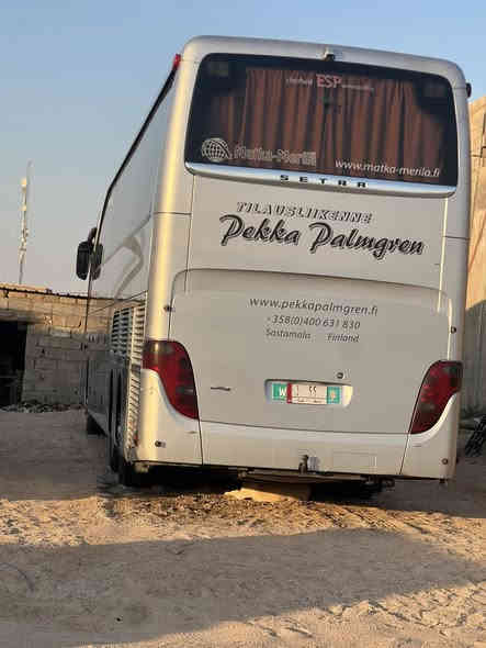 سلام عليكم باص ام سيوف للبيع 416 رقم سترا مداور مديل 2007 اصل مكينه 6ادبلو تدفه شقاله تبريد ابو زعانف سعر 13 ونص وبيه مجال باقي تفاصيل رقم *********** حجي مسلم
