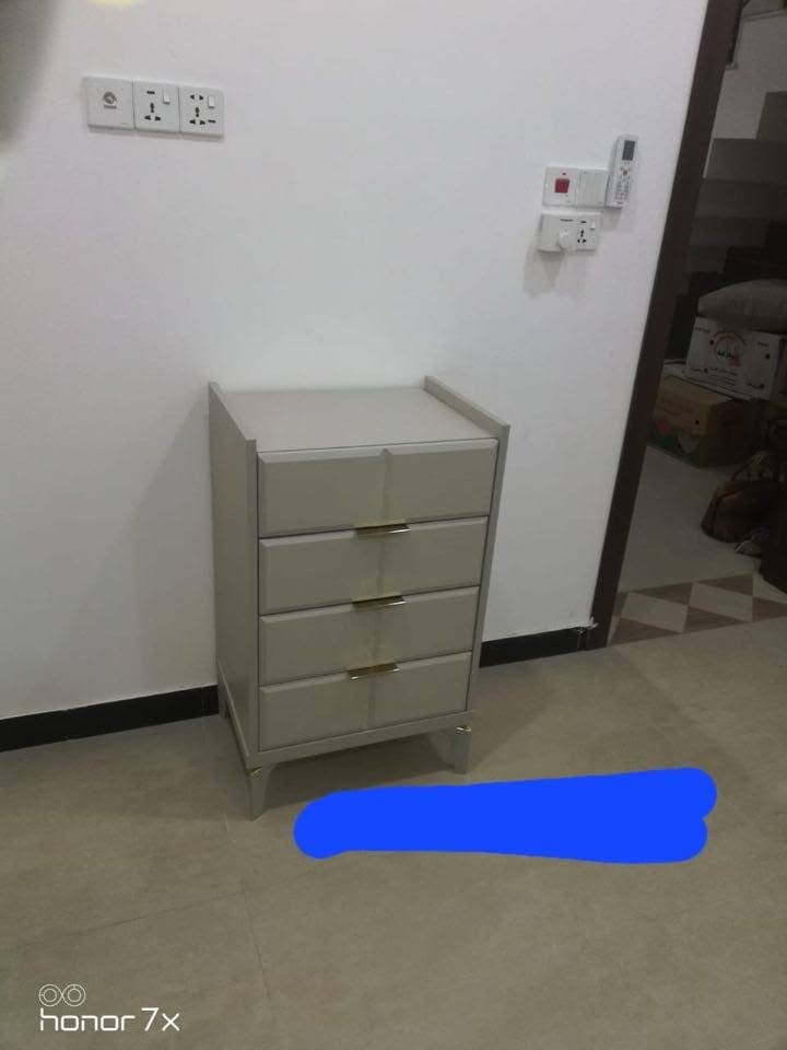 السلام عليكم غرفة تركية للبيع
سعر ٨٠٠
مكان حي سلام
‎0789 083 3716
