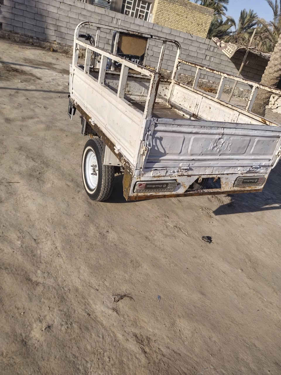 للبيع السعر خاص مديل 10 رقم اسود


**إذا كنت صاحب هذا الإعلان وتريد حذفه لأي سبب، رجاءا أرسل رسالة إلى الدعم الفني**