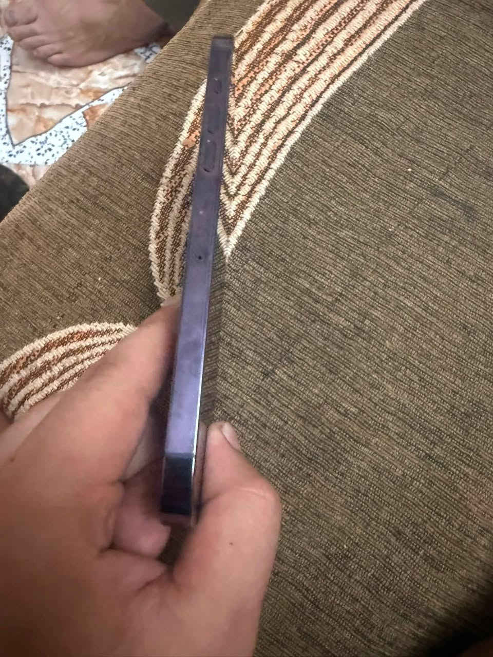 ذاكره 256 بطاريه ٩٤ ايفون 14 برو ماكس  عنوان بغداد السيديه رقم *********** مليون  وخمسين  كلشي ما ابدل بي
