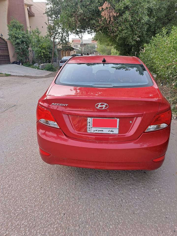 السلام عليكم 
اكسنت 2016 وارد امريكي 
رقم بغداد الماني مشروع وطني 
سنوية مجدده لل 2028 
السيارة بأسمي 
مكينة 1600
حادثه جاملغ وباب بدون ايرباك
الحادث موجود بالصور 
مكينة وكير مكفولات 
حدادية مكفولة 
تبريد وتدفئة درجة اولى
السعر 93 وبي مجال
مكان السيارة (الحلة)
للأستفسار الاتصال على 
*********** المحاويل, بابل
