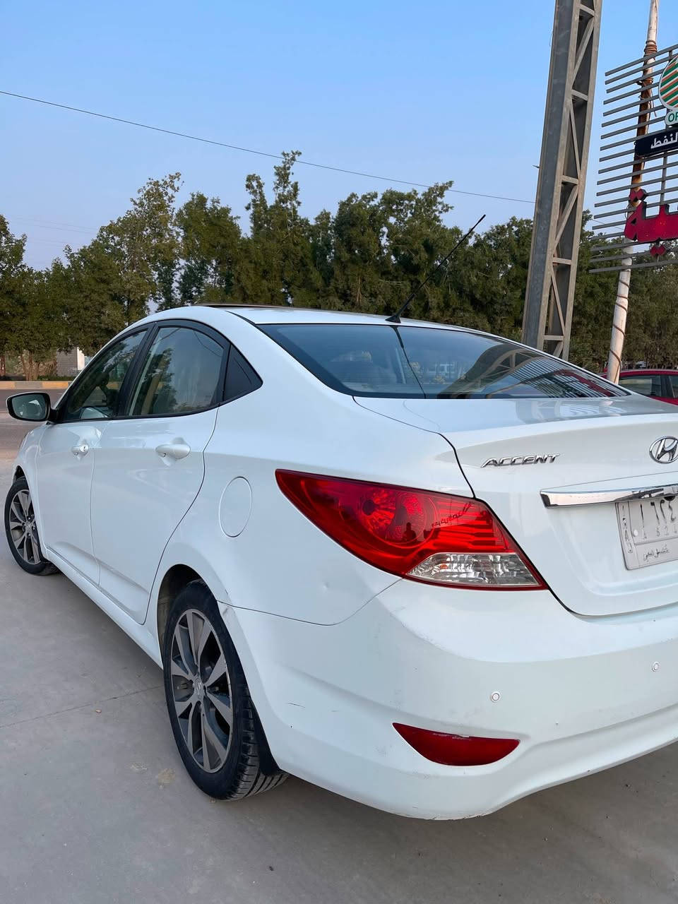 2014 للبيع بيها بارد بالبنيد فقط بدون صبغ بدون معجون كير محرك بحالة جيده ماشيه 145 الف بسمي تحويل مباشر داخل جديد صدر جيد تخم تاير جديد باتري جديد عنواني الحله البكرلي *********** السعر 108
