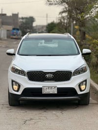 سورنتو ٢٠١٥ • دفع رباعي • ١١٨٠٠٠ كم