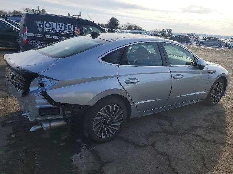 (اعـــــــــــــلان مــــــــــــــــزاد 📢 ) 

2026 HYUNDAI SONATA HYBRID 

هيونداي سوناتا هايبرد : ٢٠٢٦

حالة السيارة : تعمل وتسير 

ضرر السياره : كما موضح بالصوره

تاريخ الــــــمزاد الجمعه : 2026/2/13

وقت المزاد الساعه : السادسه مساءا 

اللـــــــــــــــــــــــــــون : سلفر 

عداد المسافه : 176

حجم المحـــــــــرك :4 سلندر 2.0

مدة الوصول : 60 الى 75 يوم

للإشتراك في المزايدة يرجى الحضور الى  مكتبنا للـتأكيد على تثبيت السياره المزاده.

العنوان : النجف الاشرف قضاء المناذره( ابوصخير) شارع حيره ابو صخير مكتب عمار لمزاد السيارات الامريكيه 

               تلفون 
              *********** واتساب
              *********** للاتصال
               عمار ابو عباس
