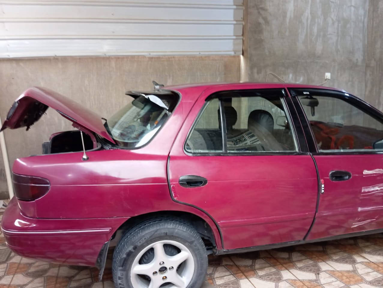 السلام عليكم كيه سيفيا موديل 1993 كير اوتماتيك رقم ديالى انكليزي بأسم والدي سنويه وهزه جديده مكانهه ديالى الخالص هبهب اخوان السياره الله شاهد مو مالتي مال ابويه وكلي انشرلياهه بيهه الكير النمره الاخيره متجي يعني يبيعلك هل موجود السعر 25 ورقه وبيهه مجالرقم الهاتف *********** هذا الاثير والاسيا***********
