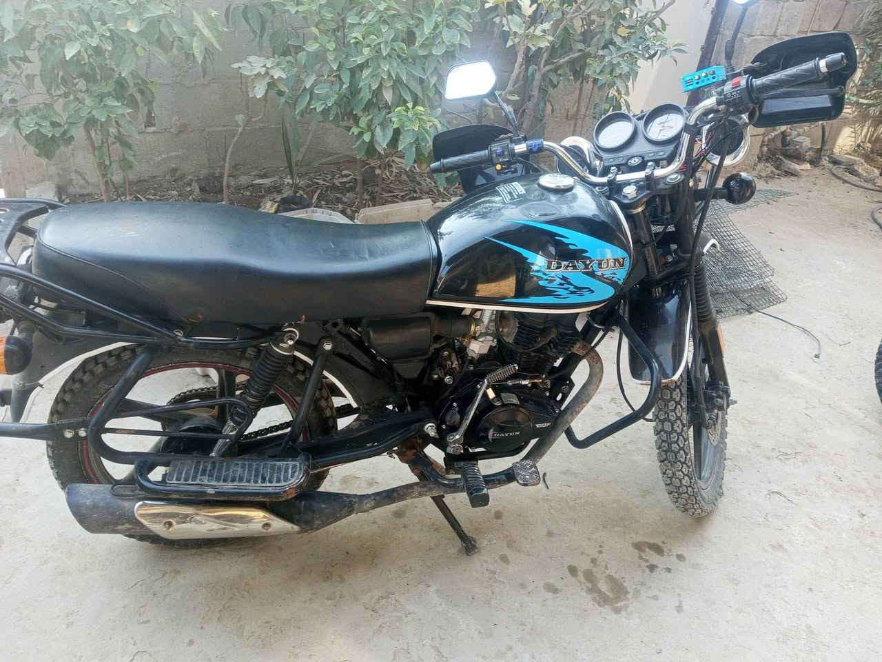 سلام عليكم دراجه دايوان جبلي مديل 23 دراجه نضيفه مكاني صويره رقم ***********
