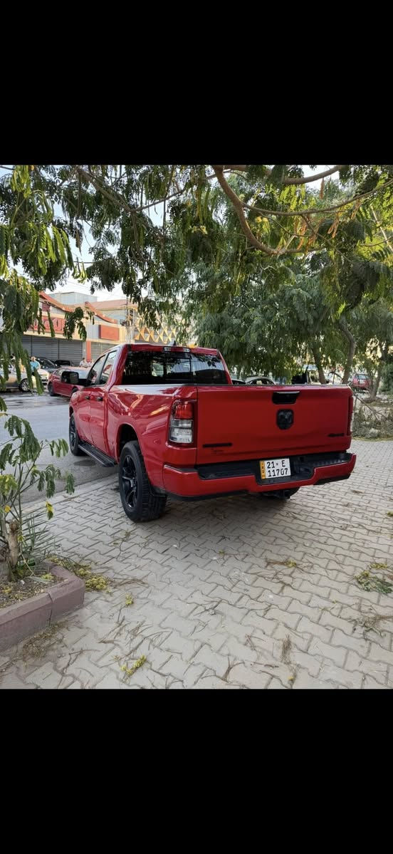 🌹🌹تحية طيبة🌹🌹
دوج رام 2023 بك هورن 
مكينة V6 3600 
صور الحادث مرفقة 
صبغ جاملغ وحافة البنيد وحافة الباب
مكينة كير مكفول 
السعر اكتب رقم 1 بلتعليقات 
مكاني بغداد 
***********
