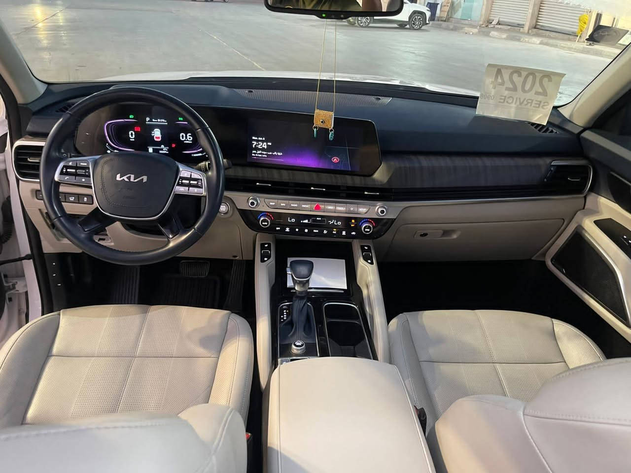 السلام عليكم
KIA TELLURIDE S 2024 
🏁🏁🏁🏁🏁🏁🏁🏁🏁
⬜️◻️▫️⬜️◻️▫️⬜️
المسافة المقطوعة : 36 الف ميل🚶
حجم المحرك: 3.8💪🏻
عدد الاسطوانات : 6 سلندر
اللون : ابيض
🚗🚗🚗🚗🚗🚗🚗
الإضافات :  
فتحة🌃
شاحن وايرلس 📱
بصمة تشغيل  👈🏻
شفتات ستيرنك 2️⃣
تحديد مسرب | : | 
اوتو هولد 🅿️
كراسي   كهرباء ⚡
تشغيل عن بعد ☝🏻
هاند بريك بصمة ​👈🏻
تدفئة تبريد  كراسي 🔥
صندوق كهرباء ⚡
نقطة عمياء 🚨
إضاءة LED💡
برادي خلفية 🥃
ويل كب 🛞
شاشة تحكم لمس📺
اندرويد اوتو🤖
ابل كار بلاي🍏
خرائط 🗺️🧭
دخول ذكي✅

للإستفسار *********** @
