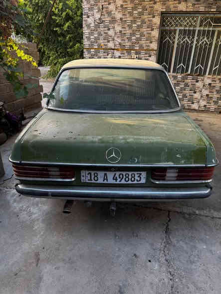 السلام عليكم 
سيارة مارسدس ١٩٨٣ بأسمي سنوية ورقم انكليزي كير ومحرك ونجي  سعر ٣٥ وبيها مجال بسيط 
للإستفسار 
***********
***********
