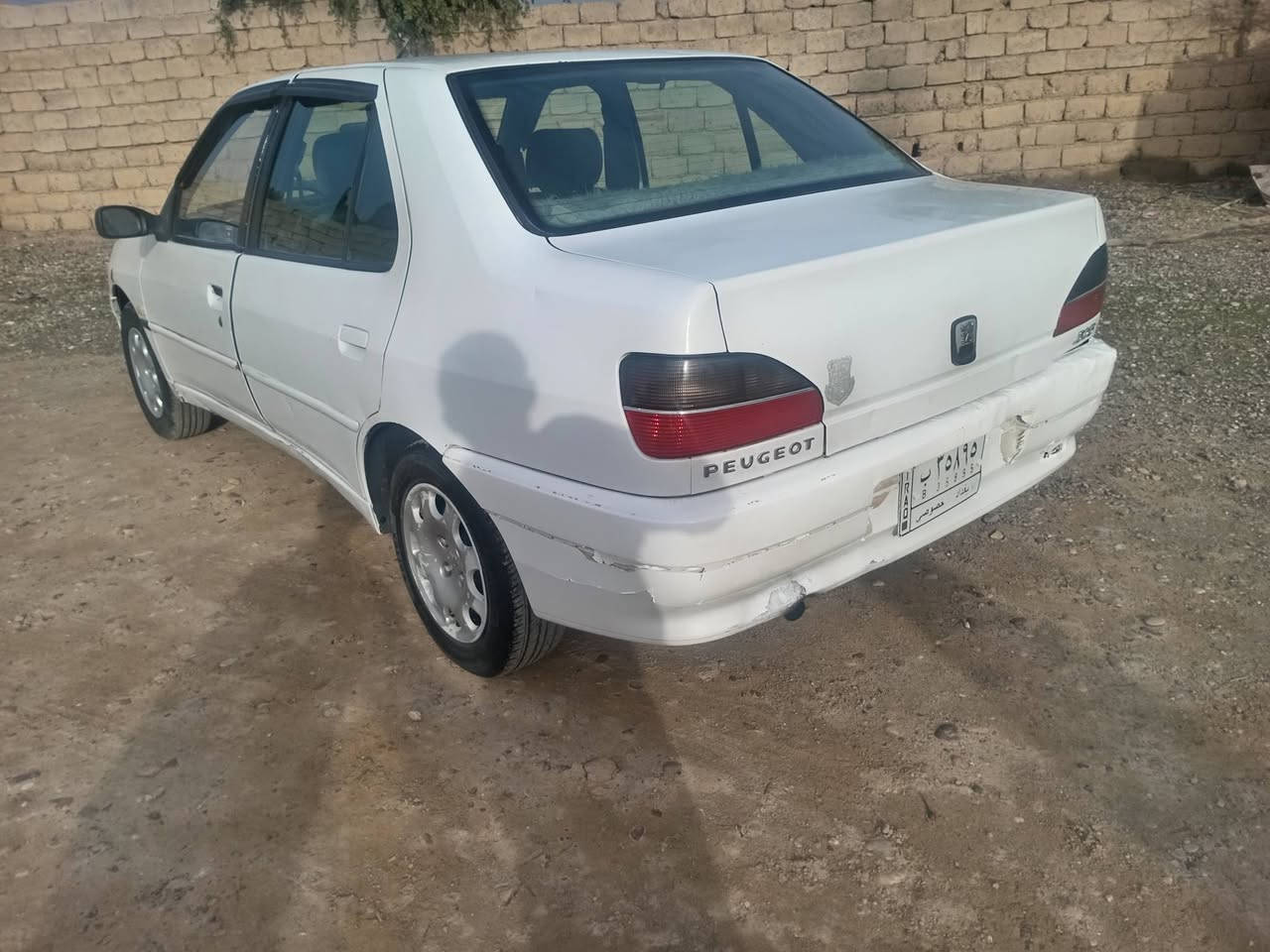 السلام عليكم سياره للبيع بيجو 306 حره رقم بغداد ألماني سنويه لل 27 محرك كير شرط كهرباياته كله شقاله مابيه اي نقص سياره جاهزه سعرها 38ورقه وبيهه مجال ***********
