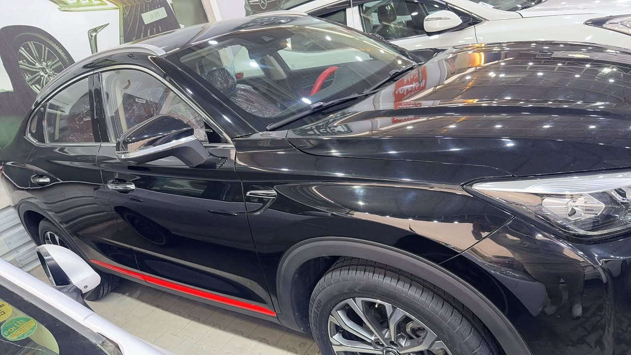 جانجان فئتها 85 
فول مواصفات 
موديل 2020 
مكينه كير تبريد حداديه 
كوله جديد ع وضع الشركه
لا صبغ ولا فتح ولا بارد 
كفاله عامه السياره 
مكان السياره نجف
الستفسار هدد رقمي
***********
