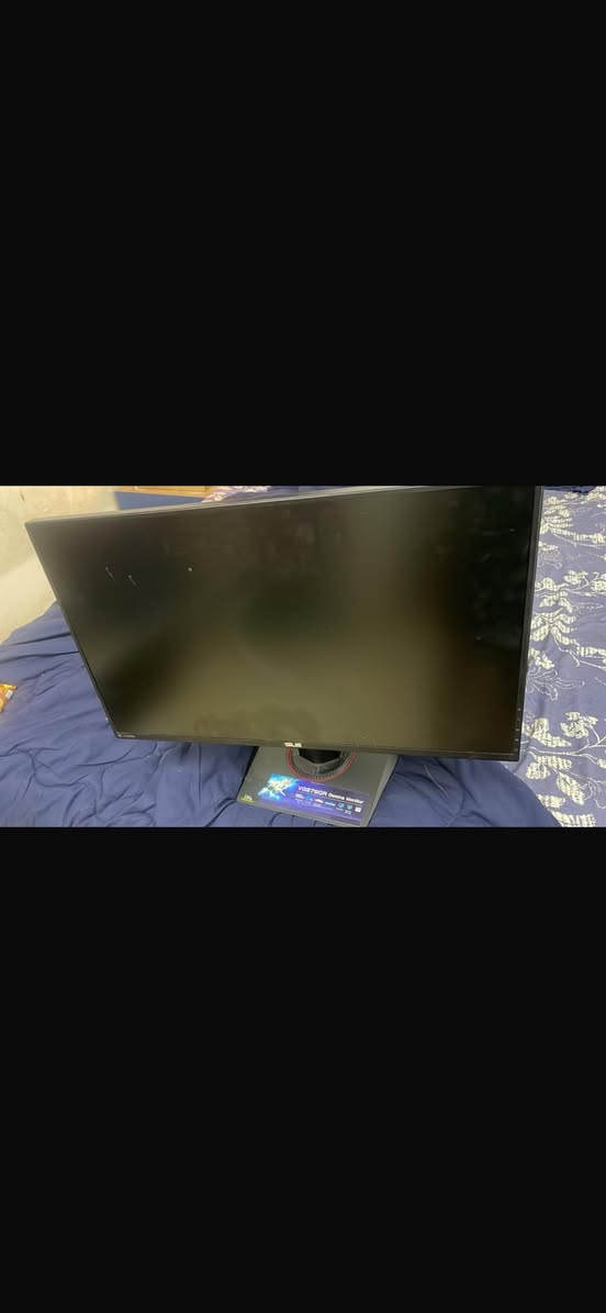 شاشات كيمنك اثنين البيع قيم واذا سعر عجبني بلعافيه عليك ملحضه بدون محولات تشغيل *********** العنون بغداد كريعات
