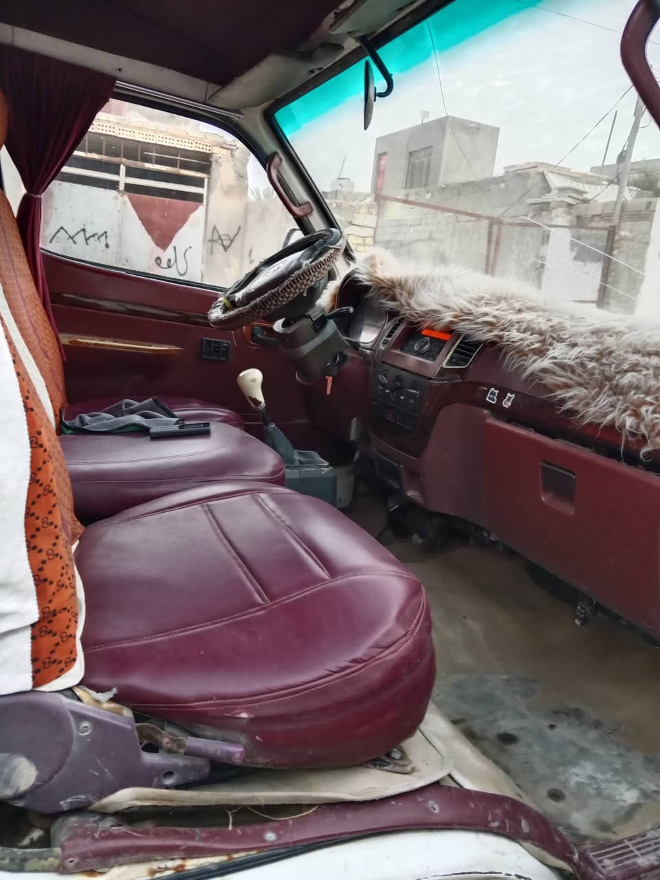 فوتون 2014 موصليه مكينه كير اكسن حداديه تخم تاير 
بيه طخه مبينه باربع الاخير بالواقيه مكانه نجف ناحية العباسيه سعر 38بيها مجال قليل للاتصال ***********مامتواجد على فيس
