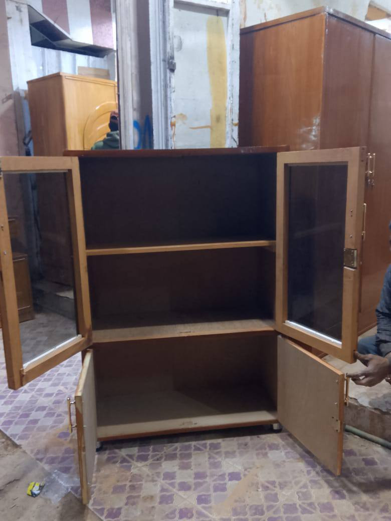 كنتور تسكام 6بيبان كلش نضيف وثقيل وبوفيه كلش نضيفه مكلفه سعرهن خاص شراي يتصل على رقم ***********
