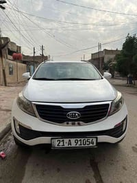 كيا سبورتج 2011 رقم سليمانيه محرك 2000 كير ومحرك مامفتوح هاتف ٠٧٧١٩٠٩١...