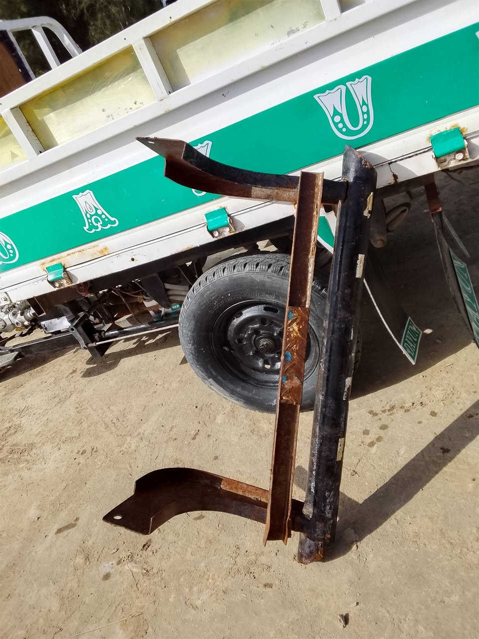 السلام عليكم دعاميه للبيع حديد ثقيل ***********
