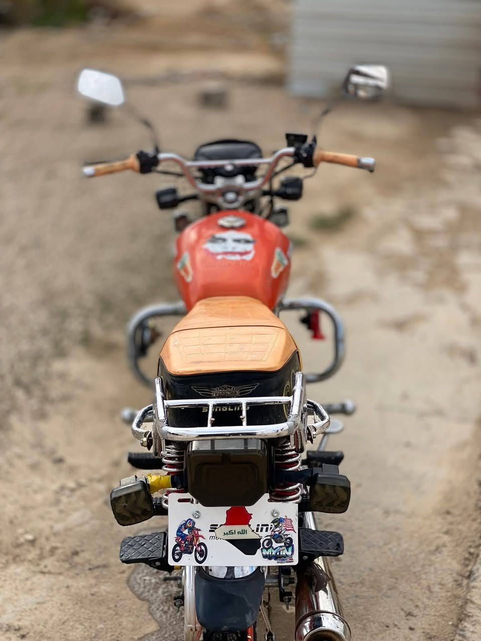 للبيع موطور ايراني موديل 24
محرك مجفت جديد وياه اوراق جاهز من كلشي 
سعره 600 وبي مجال العنوان / حديثة حي العسكري لتواصل ***********
